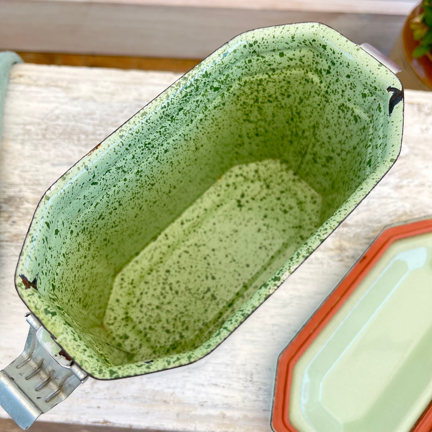 Vintage French Enamel Lunch Pail. Mottled Pale Green. Brocante.